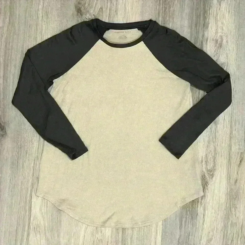 American Eagle Women’s Super Soft Pullover Knit Top Raglan Sleeve Cream Size S